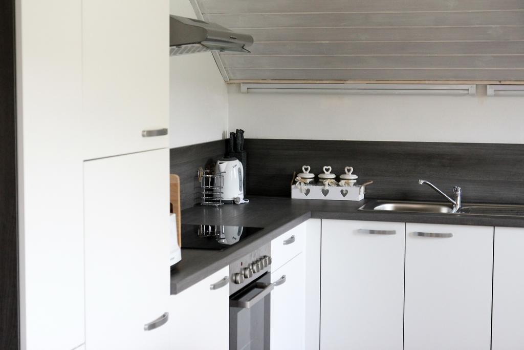 Lake House Apartment Medvode Luaran gambar